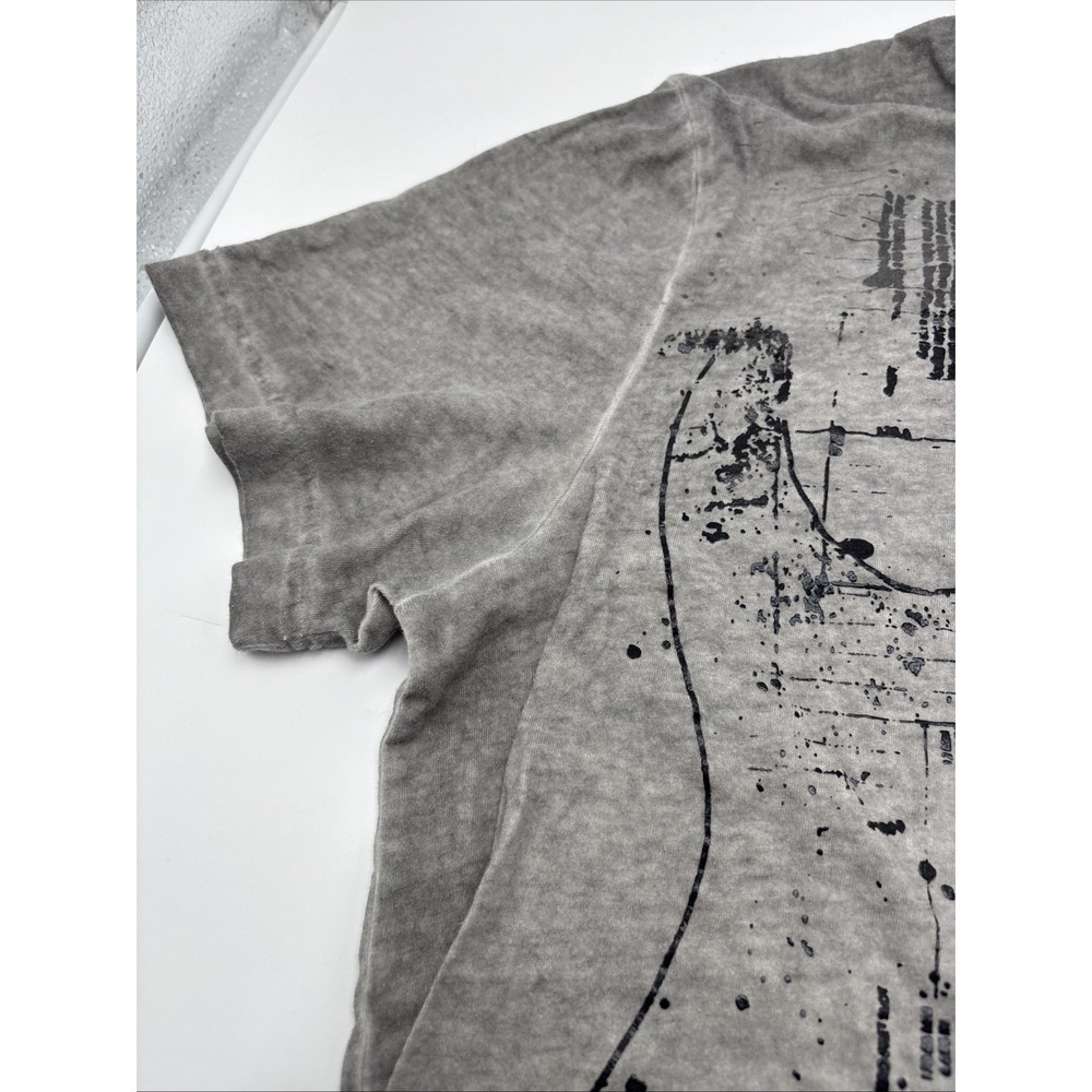 Rock And Republic T-shirt Mens Gray Size Extra Large Stratocaster‎ Guitar Print - Picture 7 of 13